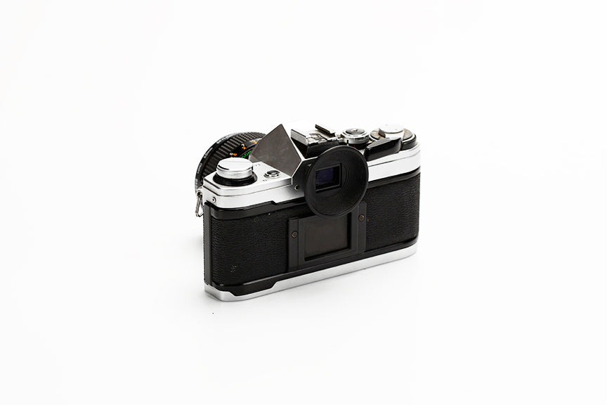 Canon AE-1 35mm Film Camera w/50mm 1.4 lens